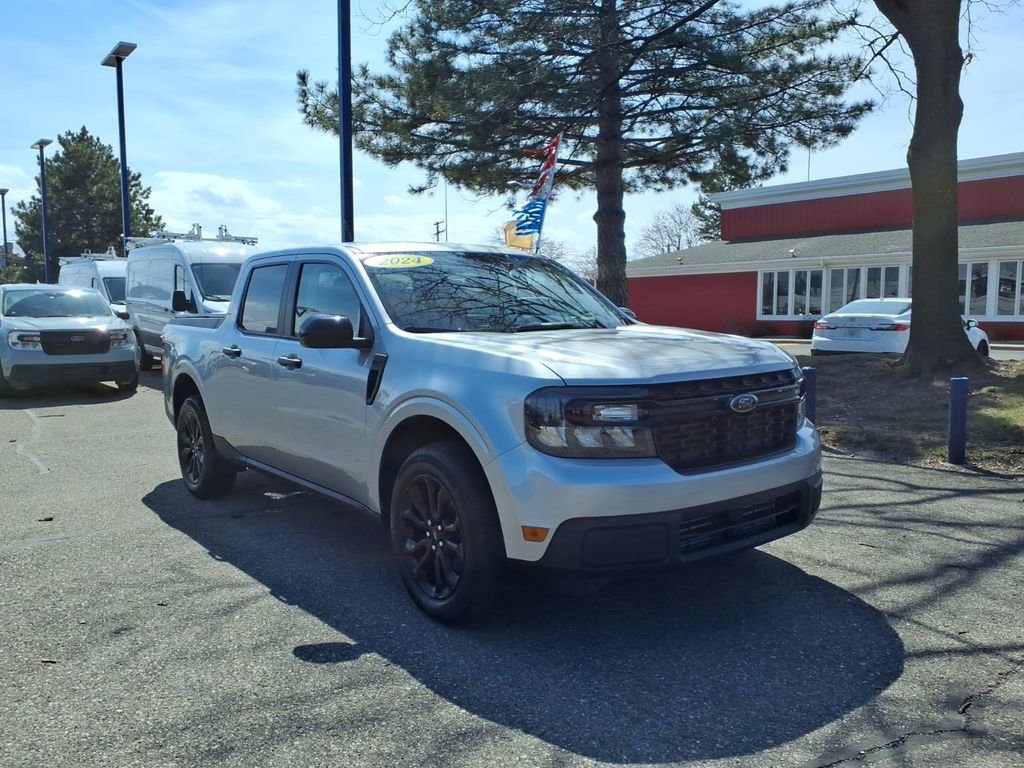 Certified 2024 Ford Maverick XLT w/ XLT Luxury Package image 3