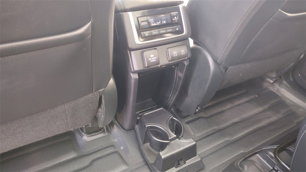 Used 2022 Subaru Ascent Touring image 23