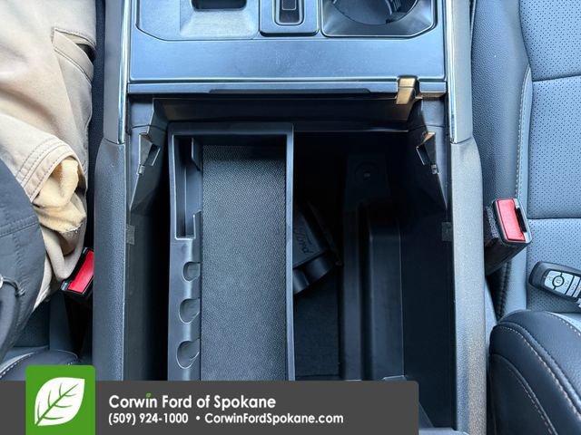 Certified 2025 Ford F150 Lightning Lariat w/ Max Trailer Tow Package image 40