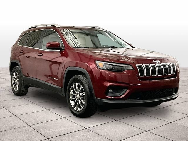 Used 2019 Jeep Cherokee Latitude Plus AWD/4WD image 2