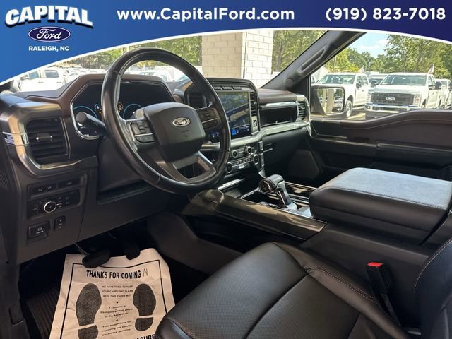 Certified 2022 Ford F150 Lariat w/ Equipment Group 502A High image 19