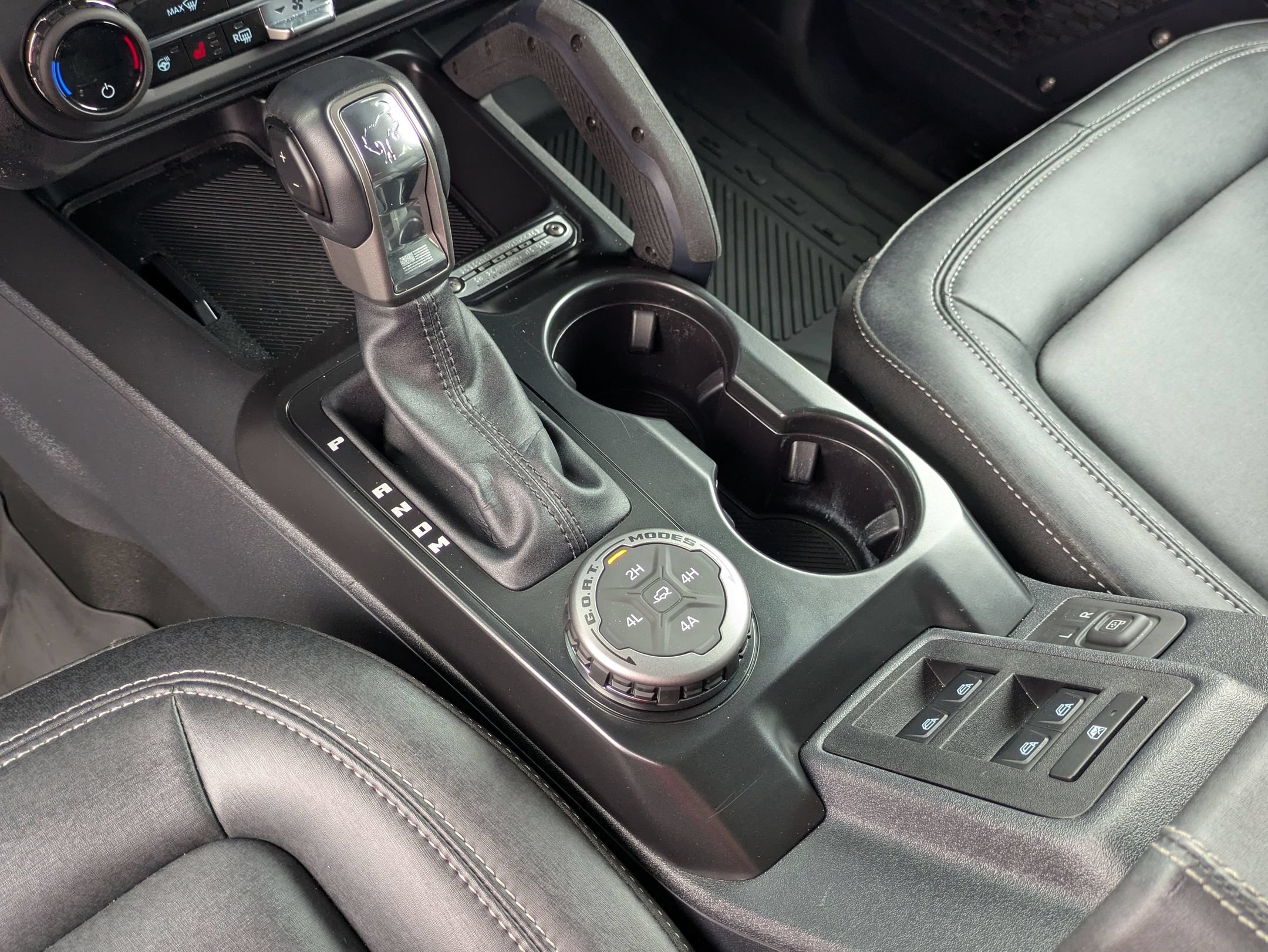 Certified 2025 Ford Bronco Badlands AWD/4WD image 28