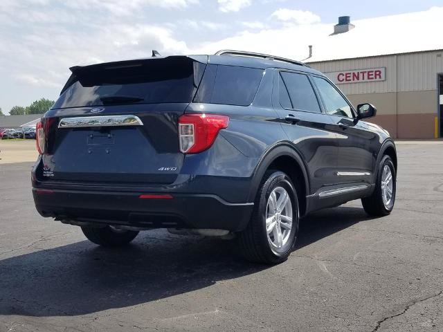 Certified 2023 Ford Explorer XLT AWD/4WD image 2
