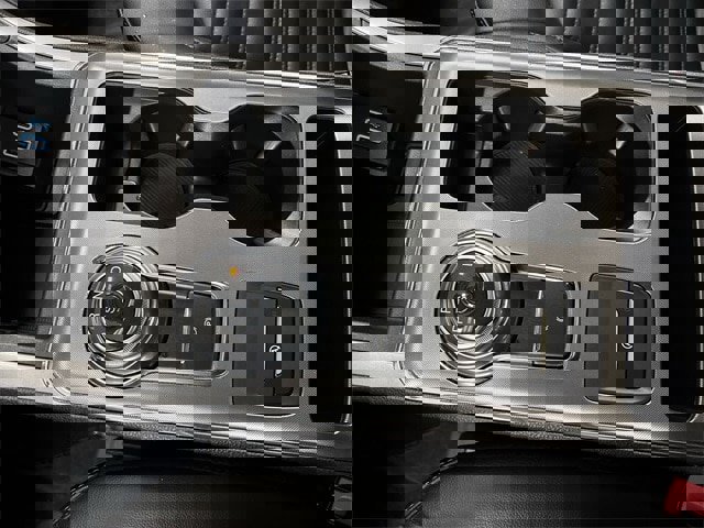 Certified 2022 Ford Edge SEL w/ Convenience Package image 11