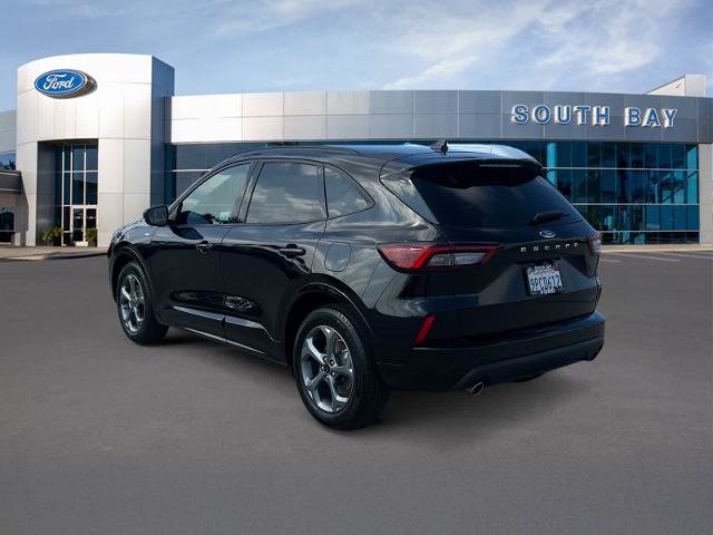 Certified 2024 Ford Escape ST-Line w/ Tech Pack #1 FWD image 3