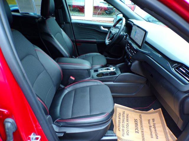 Certified 2023 Ford Escape ST-Line w/ Tech Pack #1 AWD/4WD image 12