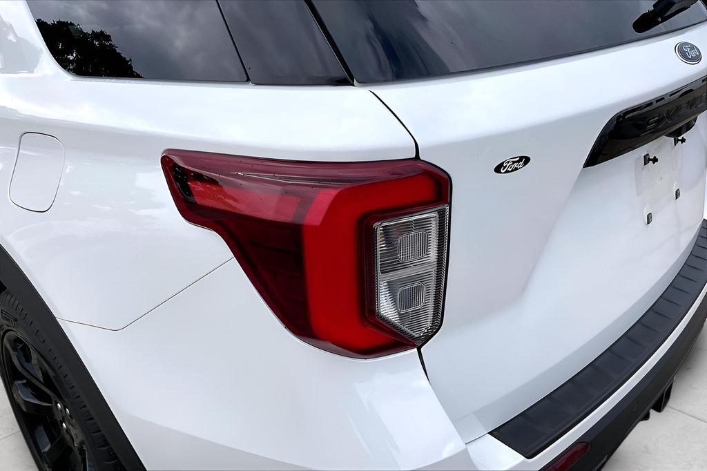 Certified 2023 Ford Explorer ST w/ Equipment Group 401A AWD/4WD image 33