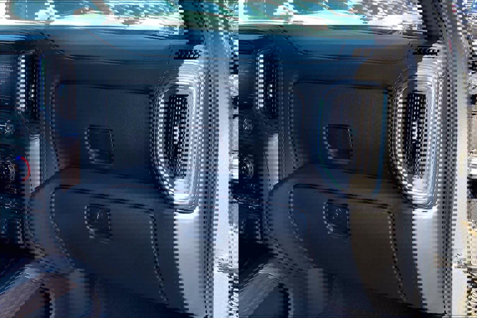 Used 2021 Chevrolet Silverado 1500 High Country w/ LPO, Dark Essentials Package image 19