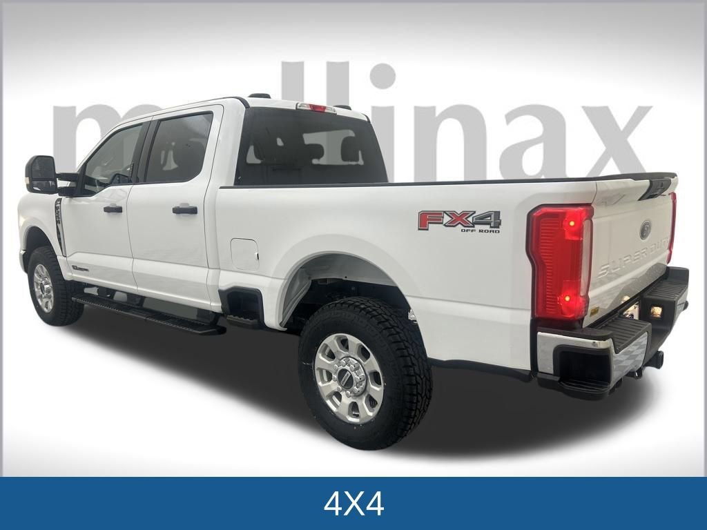 Certified 2024 Ford F250 XLT w/ FX4 Off-Road Package image 3