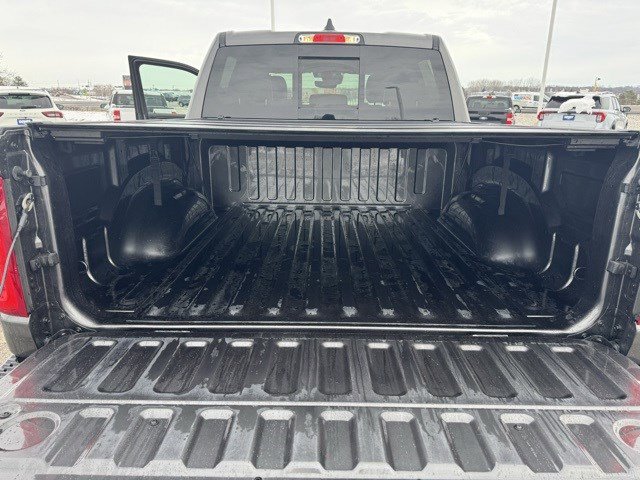 Used 2025 RAM 1500 Laramie w/ Sport Appearance Package image 32