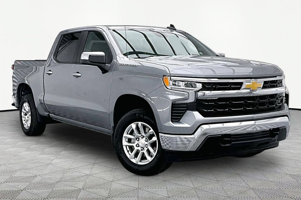 Used 2024 Chevrolet Silverado 1500 LT AWD/4WD image 12