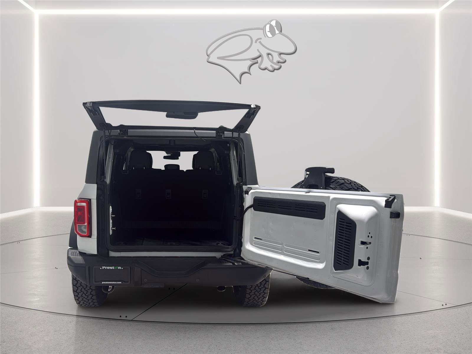 Certified 2024 Ford Bronco Black Diamond AWD/4WD image 10