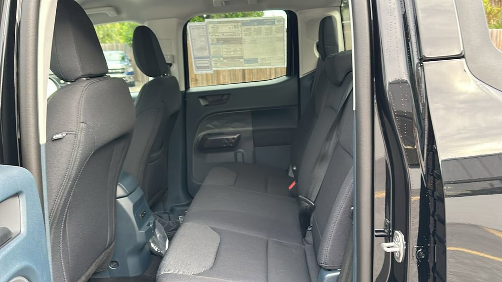 Certified 2025 Ford Maverick XL image 11