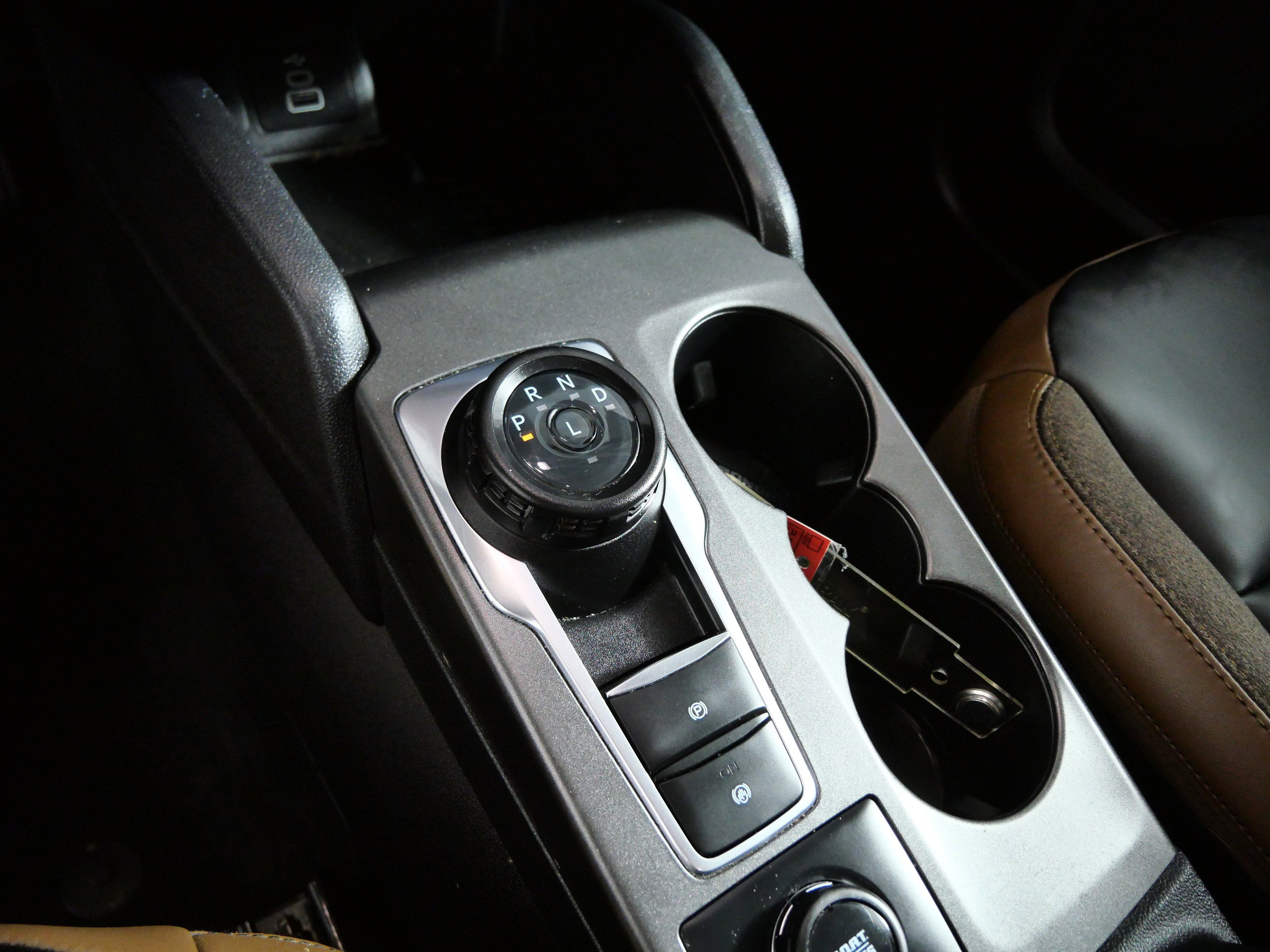 Certified 2025 Ford Bronco Sport Outer Banks w/ Outer Banks Tech Package+ AWD/4WD image 21