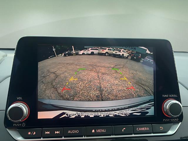 Used 2023 Nissan Altima 2.5 SV FWD image 18