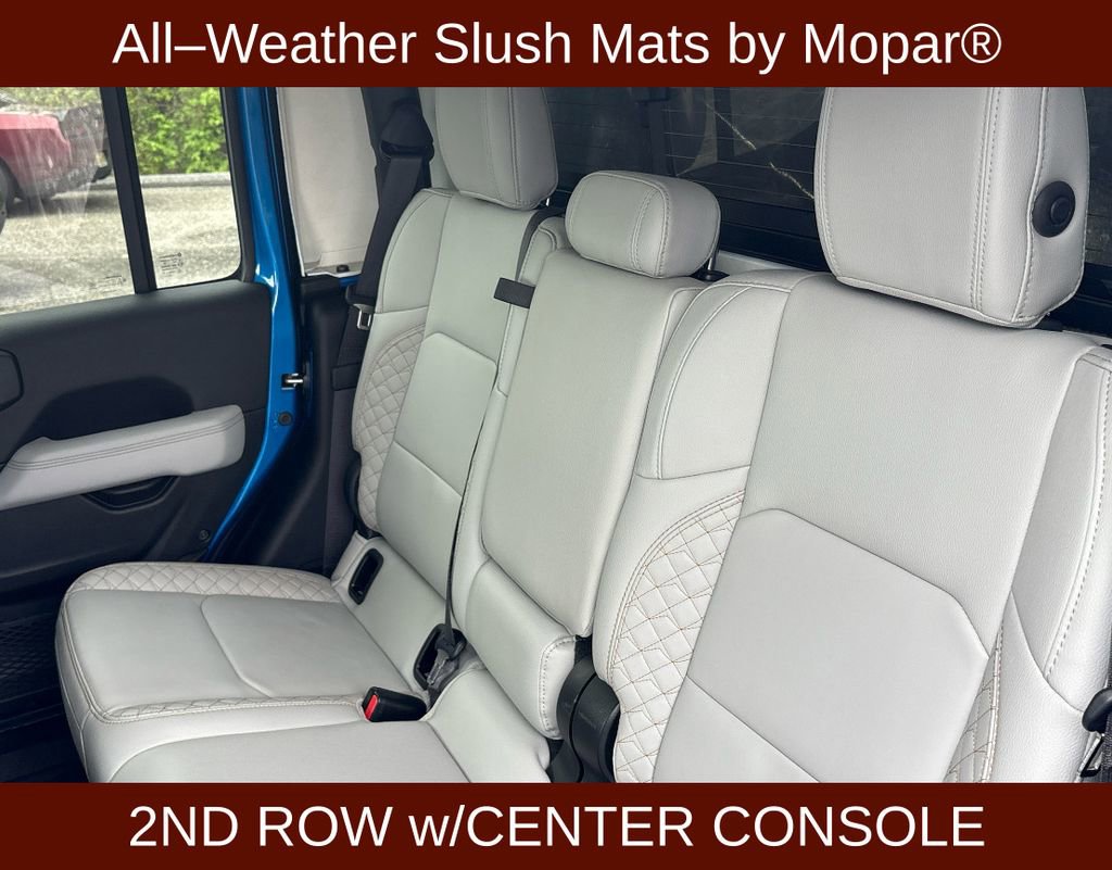Used 2023 Jeep Gladiator Overland AWD/4WD image 13