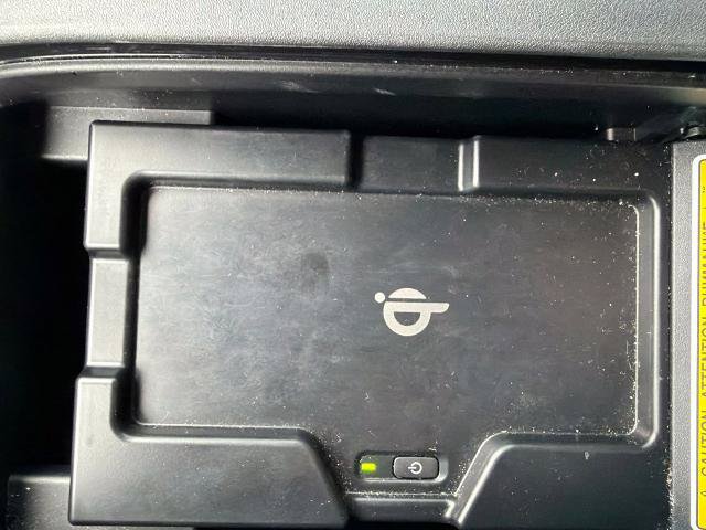 Used 2021 Toyota Highlander Limited FWD image 17