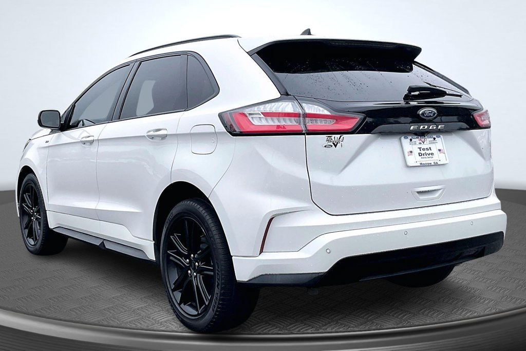 Certified 2022 Ford Edge ST-Line AWD/4WD image 5