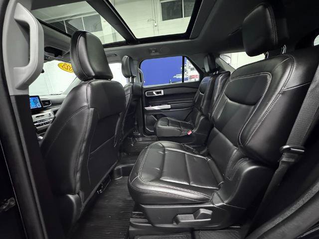Certified 2023 Ford Explorer XLT w/ Equipment Group 202A image 17