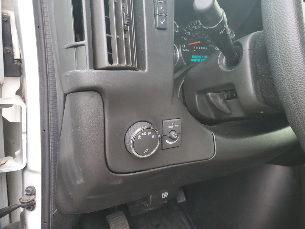 Used 2018 GMC Savana 2500 Work Van w/ Driver Convenience Package image 17