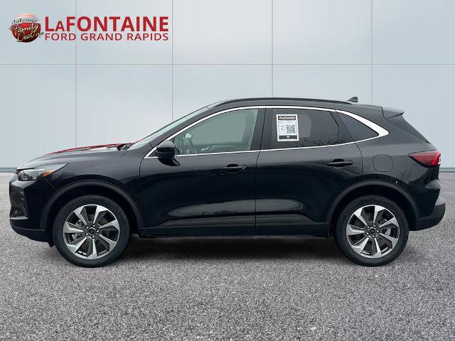 Certified 2024 Ford Escape Platinum AWD/4WD image 4