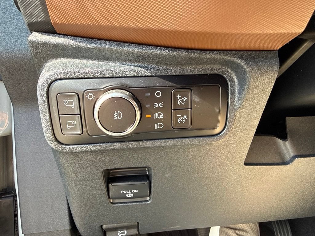 Certified 2024 Ford Bronco Outer Banks AWD/4WD image 21