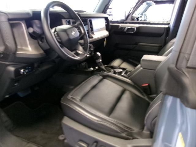Certified 2025 Ford Bronco Outer Banks AWD/4WD image 9