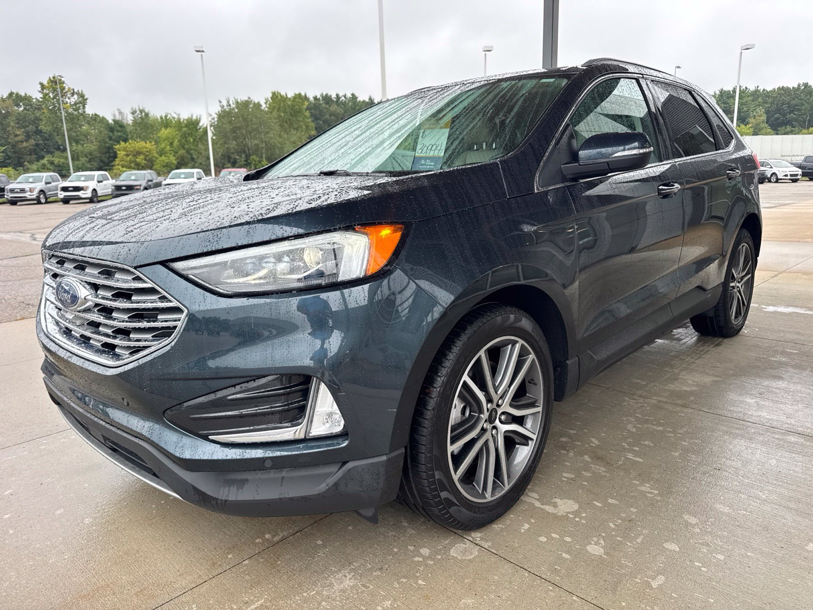 Certified 2024 Ford Edge Titanium w/ Equipment Group 301A AWD/4WD image 3