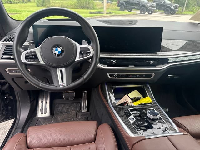 Used 2025 BMW X7 M60i AWD/4WD image 12