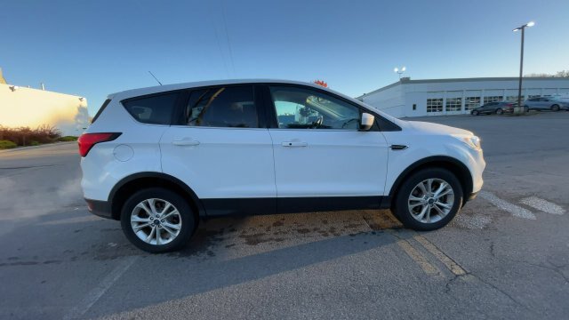 Certified 2019 Ford Escape SE AWD/4WD image 9