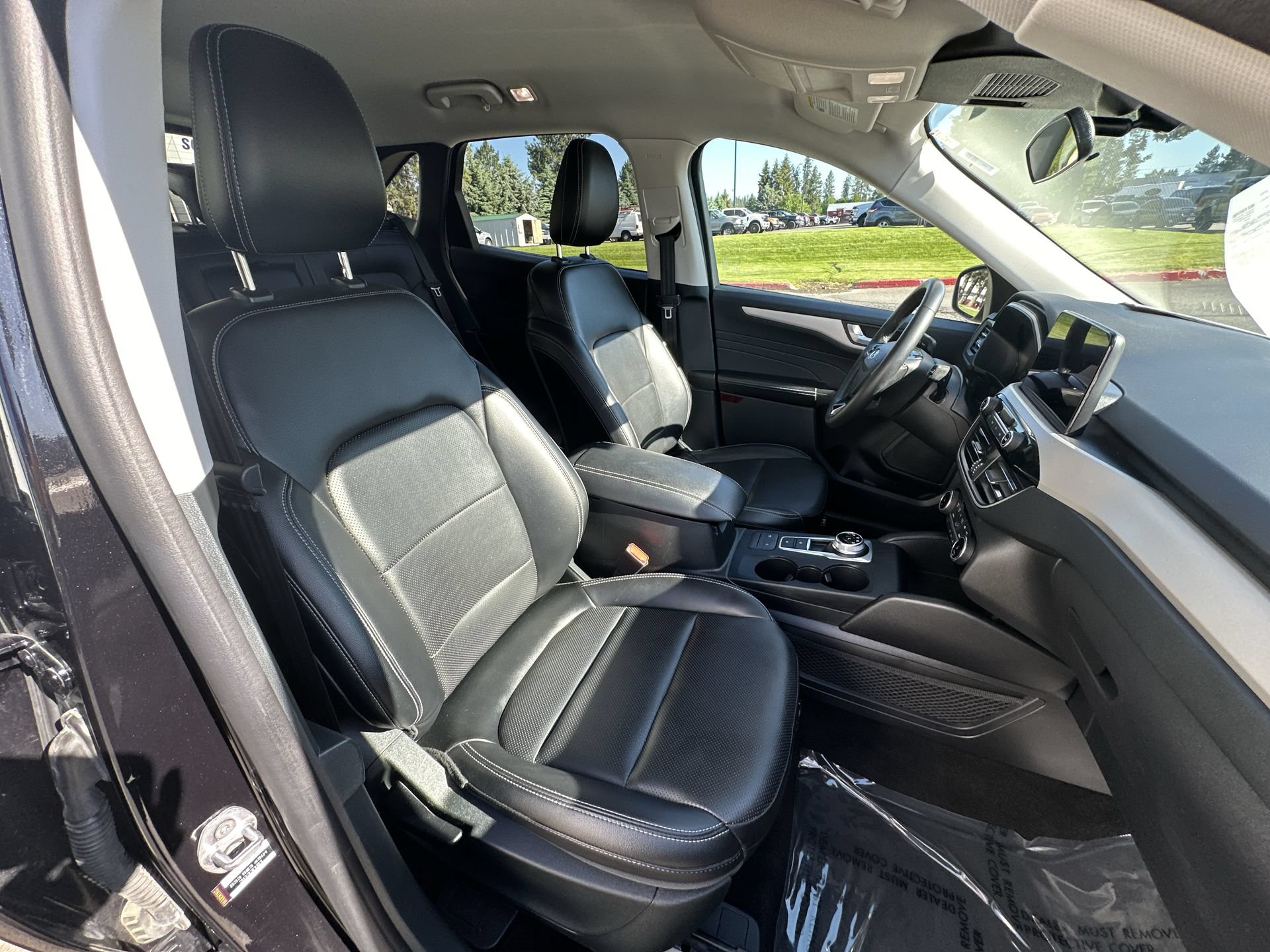 Certified 2022 Ford Escape SEL AWD/4WD image 23