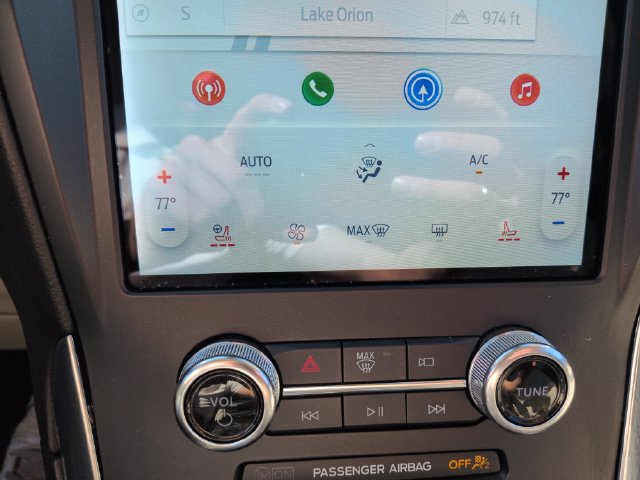 Certified 2024 Ford Edge Titanium w/ Equipment Group 301A AWD/4WD image 45
