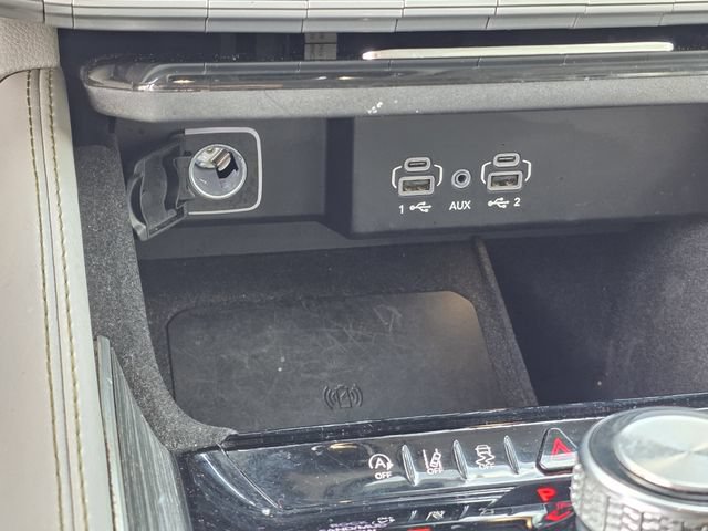 Used 2022 Jeep Wagoneer Series III AWD/4WD image 23