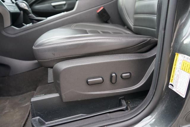 Certified 2019 Ford Escape SEL FWD image 12