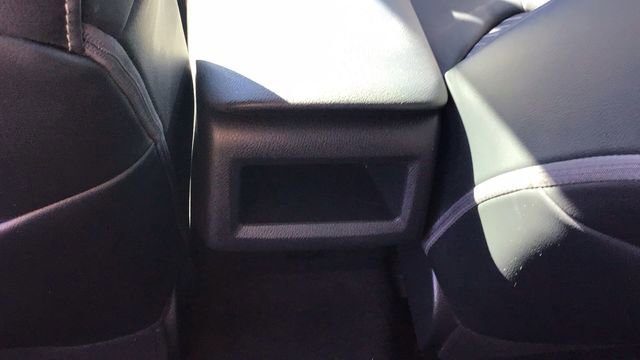 Used 2020 Toyota Camry SE image 17