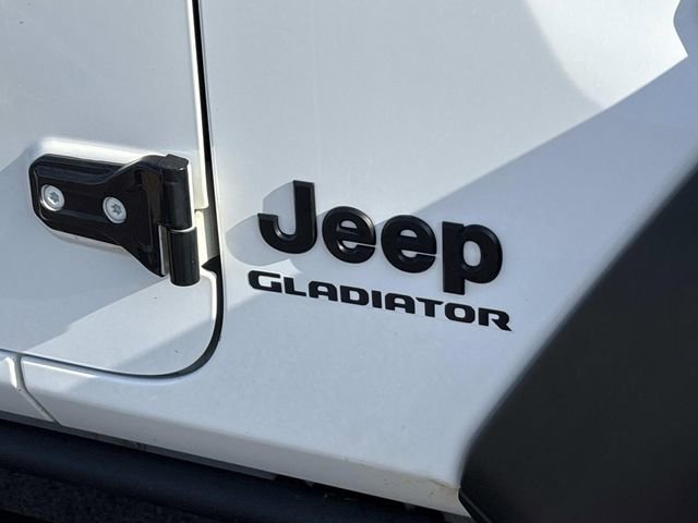 Used 2022 Jeep Gladiator Sport w/ Trailer Tow Package AWD/4WD image 10