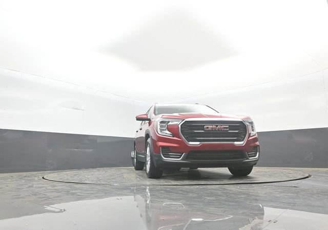 Used 2022 GMC Terrain SLE w/ Driver Convenience Package image 27