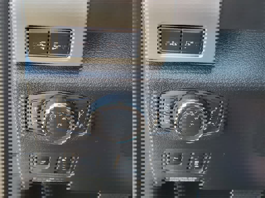 Certified 2019 Ford F250 Lariat w/ Lariat Ultimate Package image 18