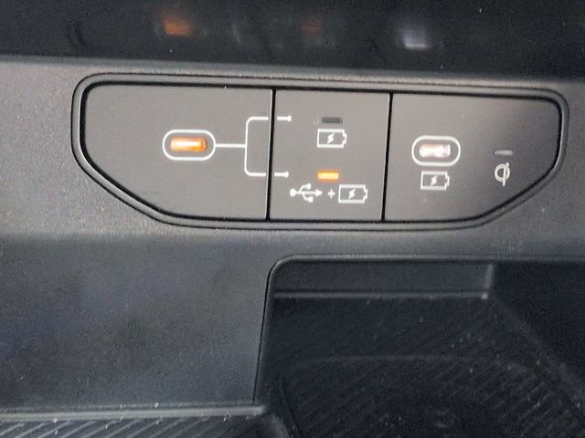 Used 2025 Kia Sorento SX FWD image 23