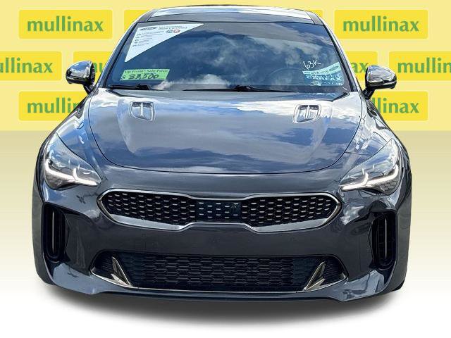 Used 2022 Kia Stinger GT2 w/ Red Interior Color Package RWD image 15