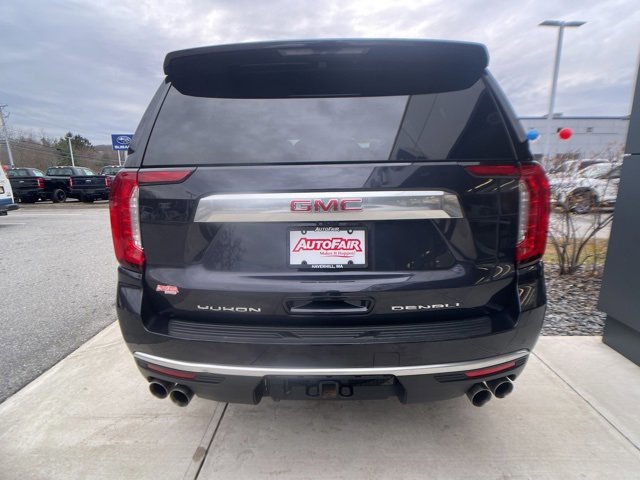 Used 2023 GMC Yukon Denali w/ Denali Reserve Package image 4