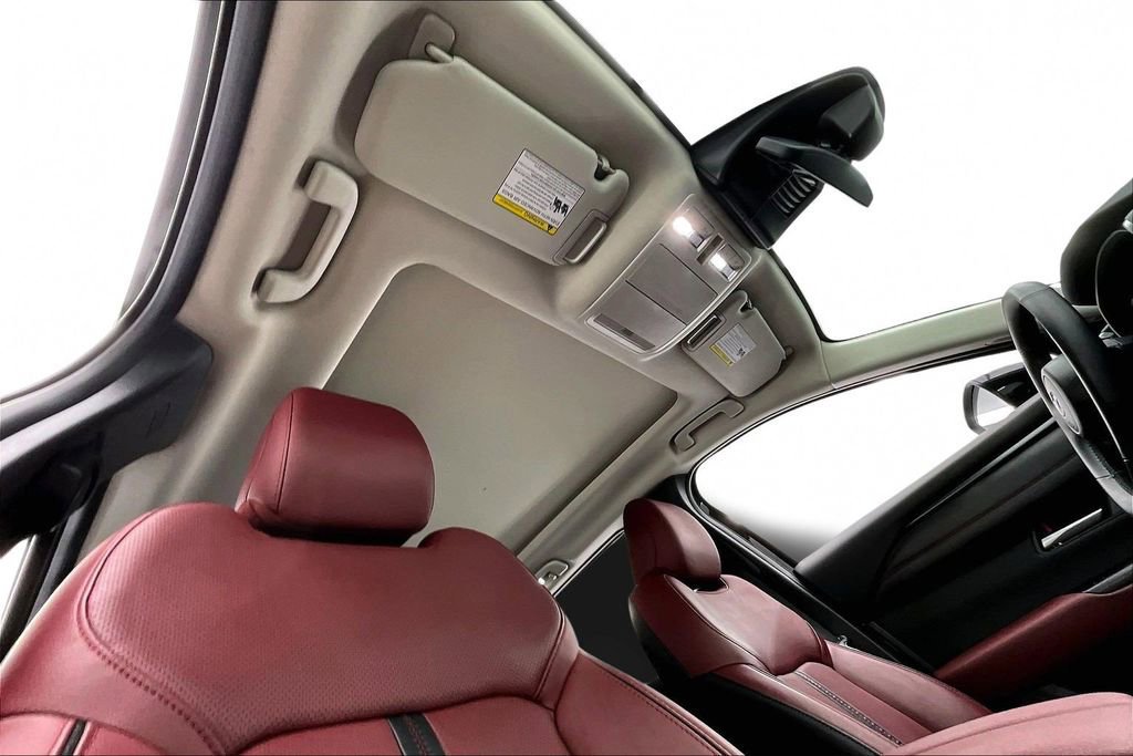 Used 2025 MAZDA CX-50 AWD 2.5 Hybrid w/ Premium Pkg image 22