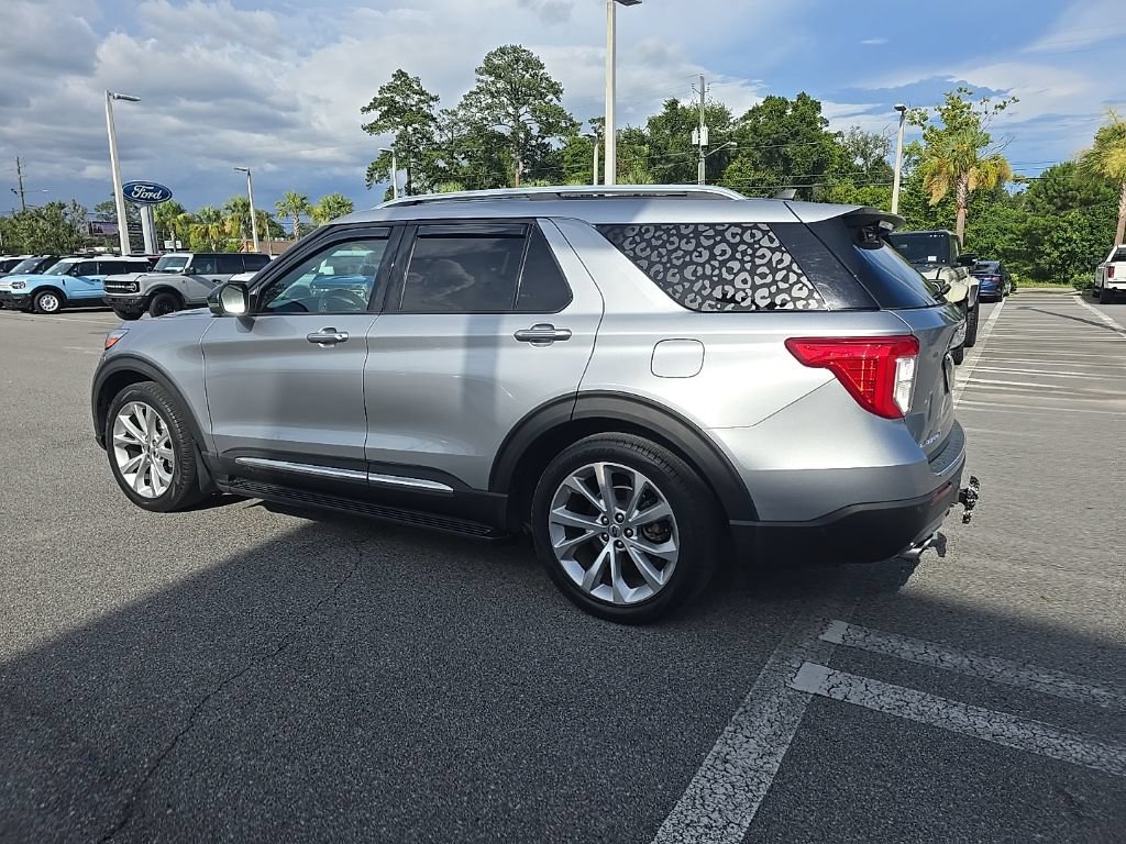 Certified 2022 Ford Explorer Platinum w/ Equipment Group 601A RWD image 6