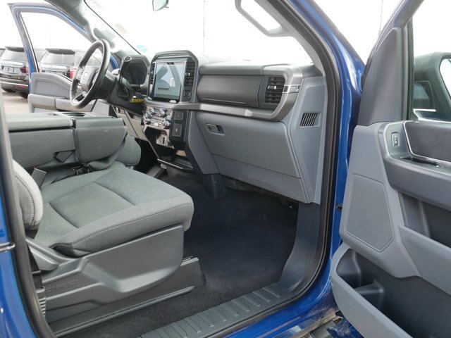 Certified 2025 Ford F150 XLT AWD/4WD image 19