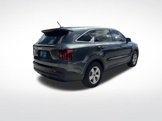 Used 2023 Kia Sorento LX FWD image 5