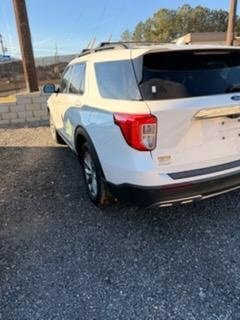 Certified 2020 Ford Explorer XLT w/ Equipment Group 202A image 4