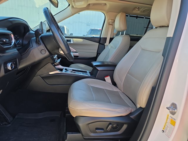 Certified 2023 Ford Explorer Limited w/ Limited Technology Package RWD image 14
