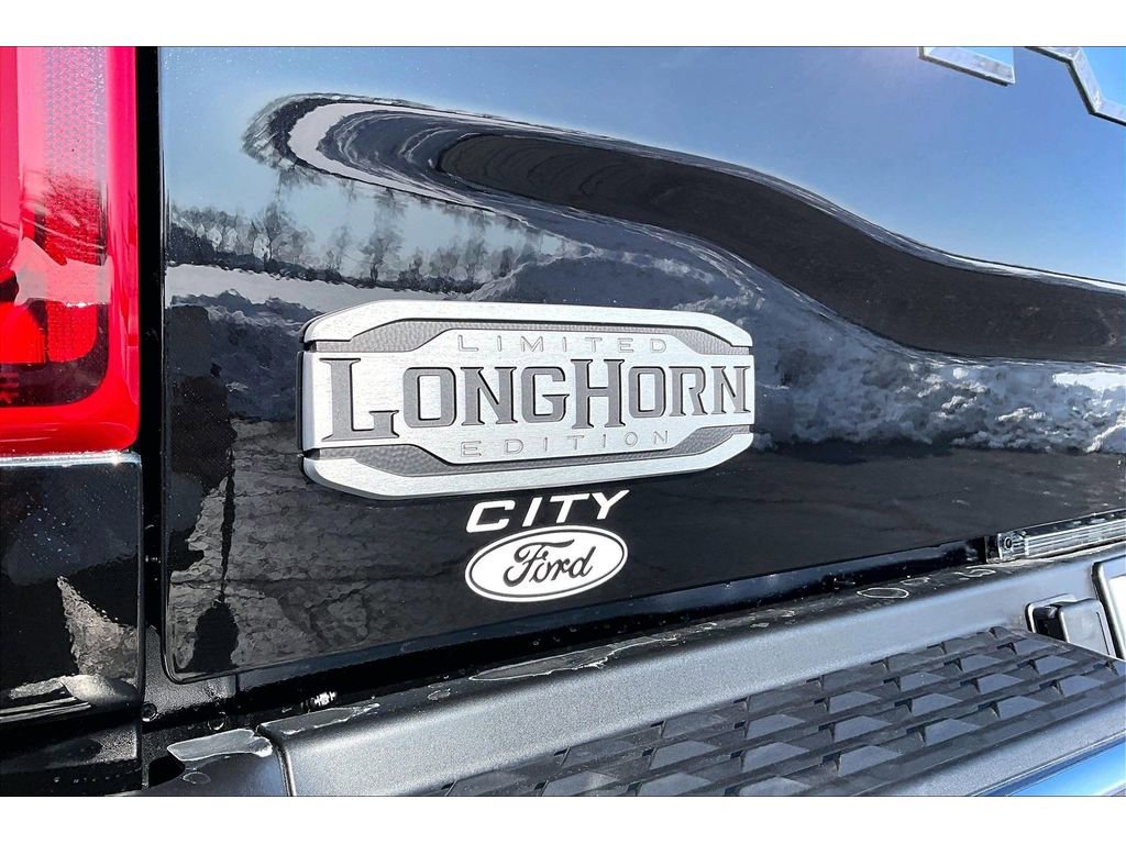 Used 2025 RAM 3500 Longhorn image 10