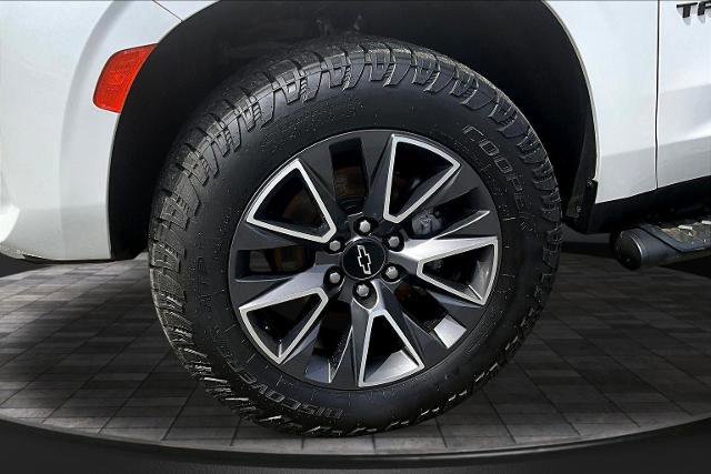 Used 2021 Chevrolet Tahoe Z71 w/ Luxury Package image 14