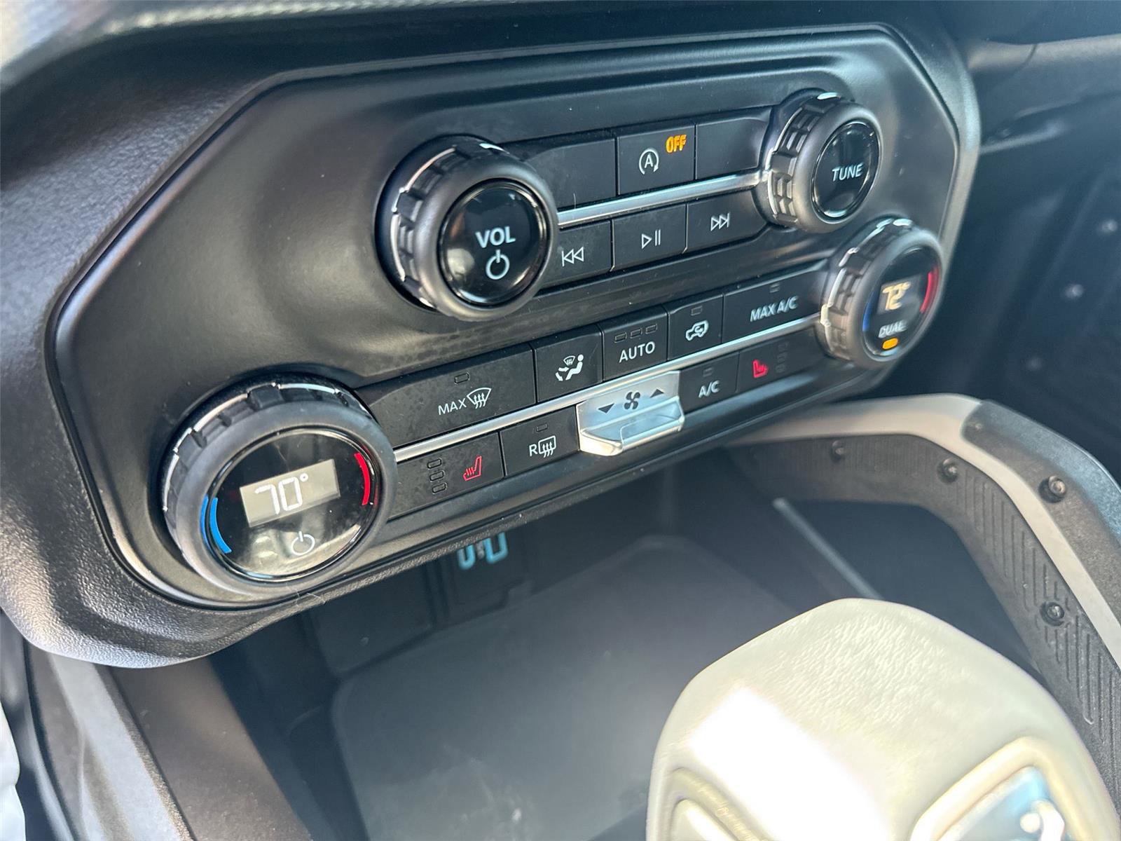 Certified 2021 Ford Bronco Outer Banks image 17